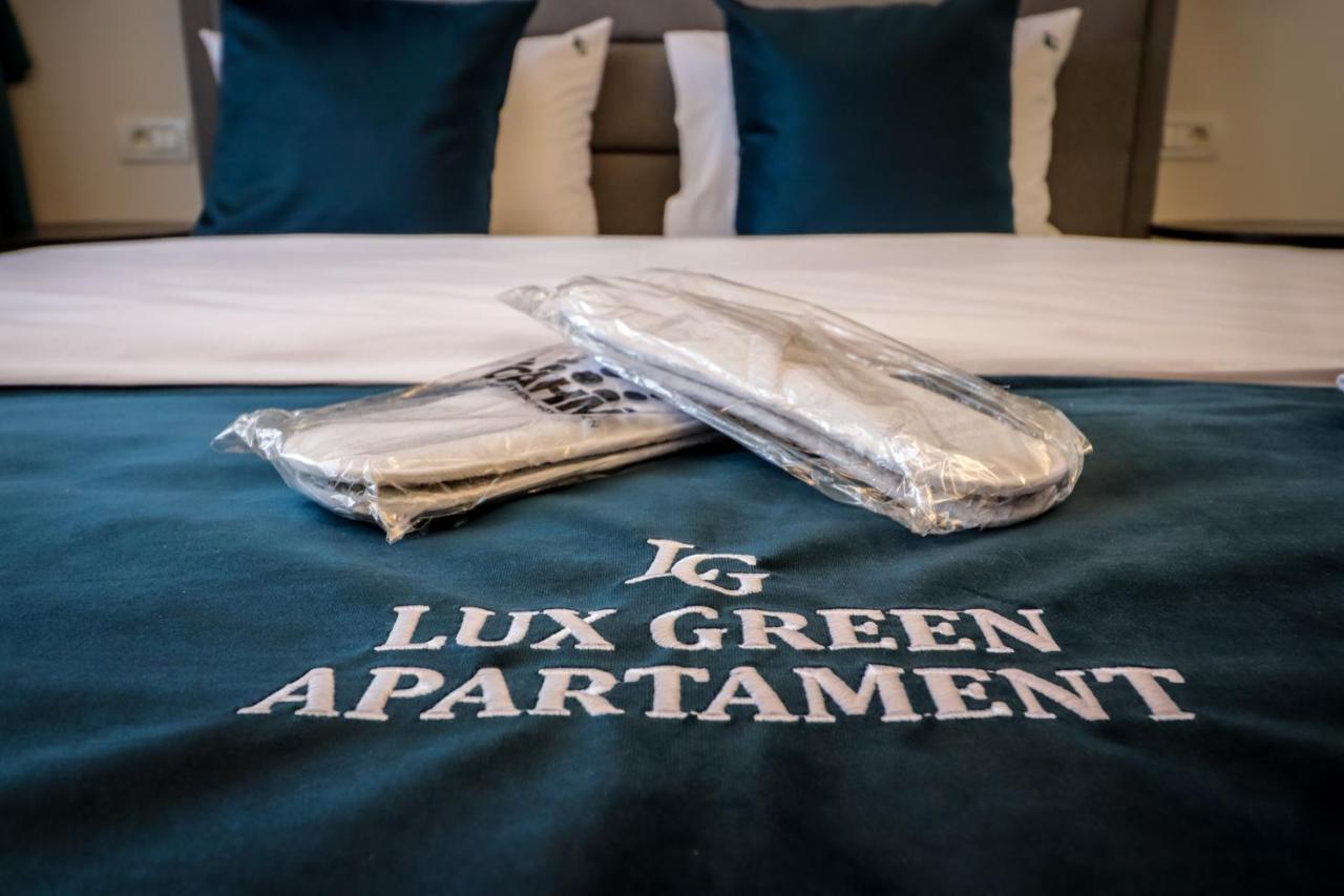 Апартаменты Lux Green Apartament 2 Брашов Экстерьер фото
