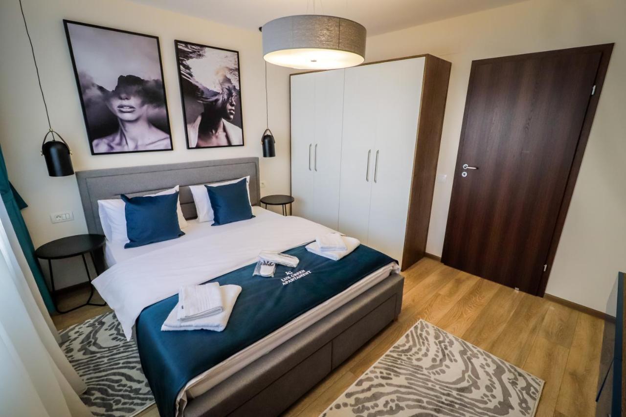 Апартаменты Lux Green Apartament 2 Брашов Экстерьер фото