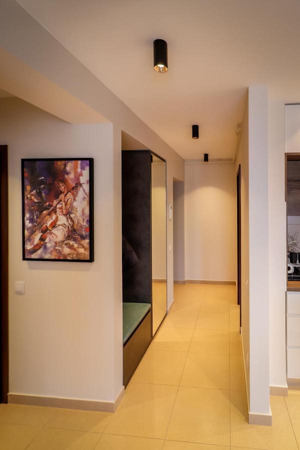 Апартаменты Lux Green Apartament 2 Брашов Экстерьер фото