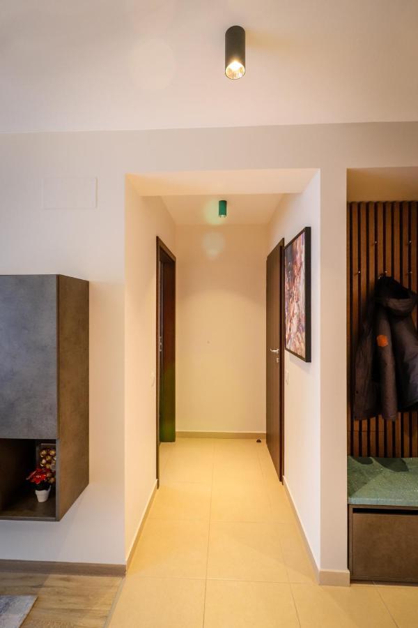 Апартаменты Lux Green Apartament 2 Брашов Экстерьер фото